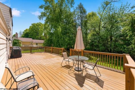 512 Laurel Drive Fairmont WV 26554