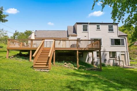 512 Laurel Drive Fairmont WV 26554