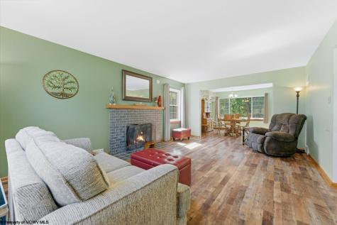 512 Laurel Drive Fairmont WV 26554