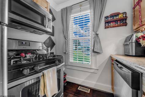 216 Watson Avenue Fairmont WV 26554