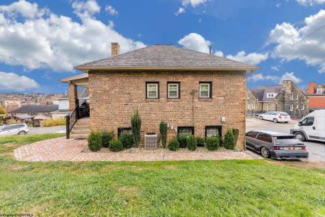 216 Watson Avenue Fairmont WV 26554