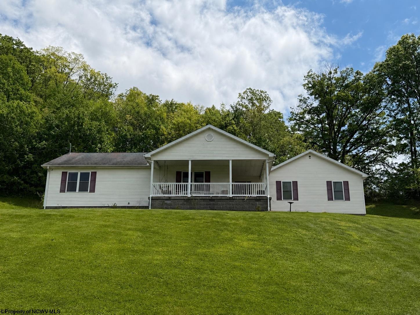 149 Glady Creek Drive Fairmont WV 26554