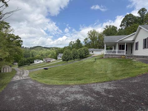 149 Glady Creek Drive Fairmont WV 26554