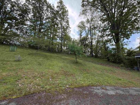 149 Glady Creek Drive Fairmont WV 26554