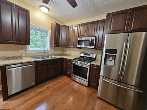 306 Hidden Point Trail Morgantown WV 26508