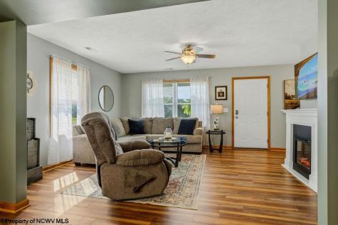 57 Stags Leap Drive Belington WV 26250