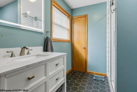 57 Stags Leap Drive Belington WV 26250