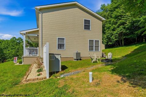 57 Stags Leap Drive Belington WV 26250