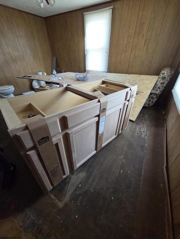 204 W 7th Street Weston WV 26452