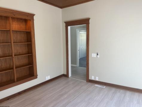 19 Forinash Road Weston WV 26452