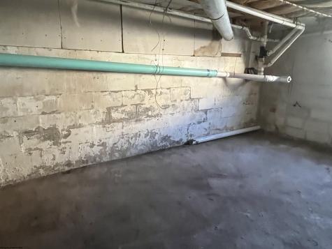 19 Forinash Road Weston WV 26452