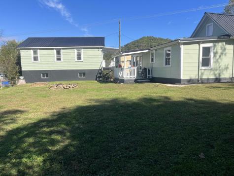 19 Forinash Road Weston WV 26452