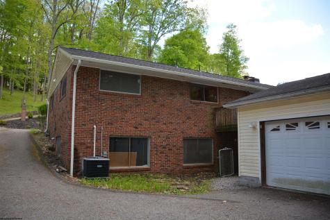 1251 Briercliff Road Bridgeport WV 26330