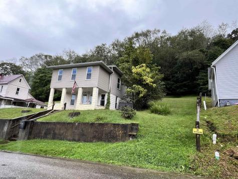 403 S Walnut Street Philippi WV 26416