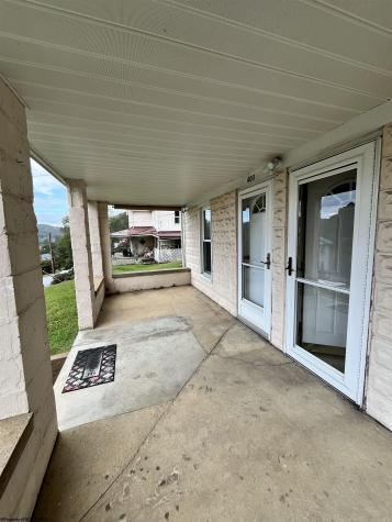 403 S Walnut Street Philippi WV 26416