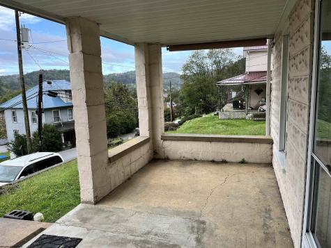 403 S Walnut Street Philippi WV 26416