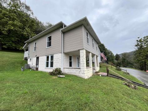 403 S Walnut Street Philippi WV 26416