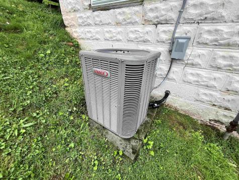 403 S Walnut Street Philippi WV 26416