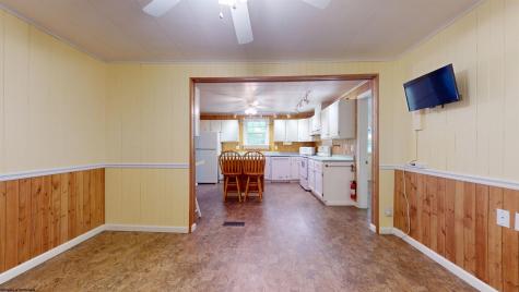 1418 Cherry Run Road Grafton WV 26354