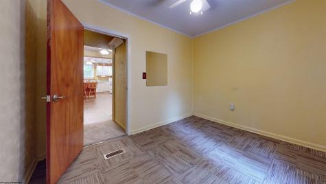 1418 Cherry Run Road Grafton WV 26354