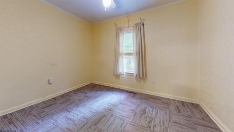 1418 Cherry Run Road Grafton WV 26354