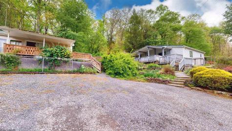1418 Cherry Run Road Grafton WV 26354