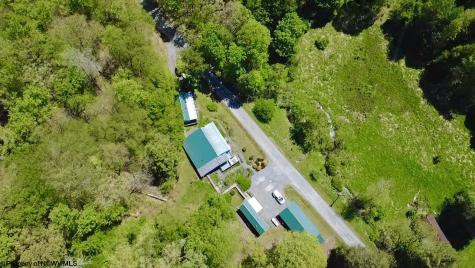 1418 Cherry Run Road Grafton WV 26354