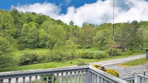 1418 Cherry Run Road Grafton WV 26354