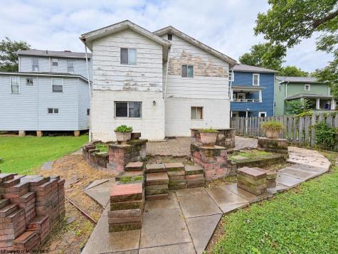 832 Ridgeway Avenue Morgantown WV 26505