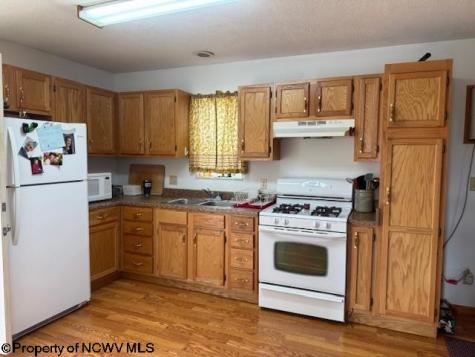 112 Knouse Lane Granville WV 26534
