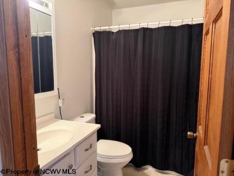 112 Knouse Lane Granville WV 26534