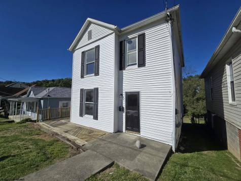406 Stealey Avenue Clarksburg WV 26301