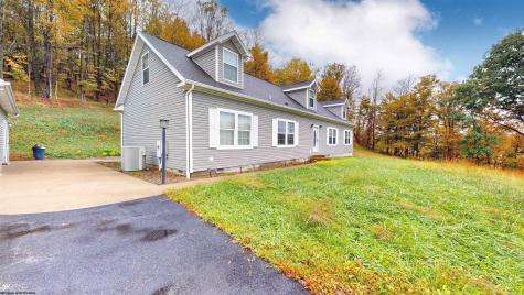3209 George Washington Highway Grafton WV 26354