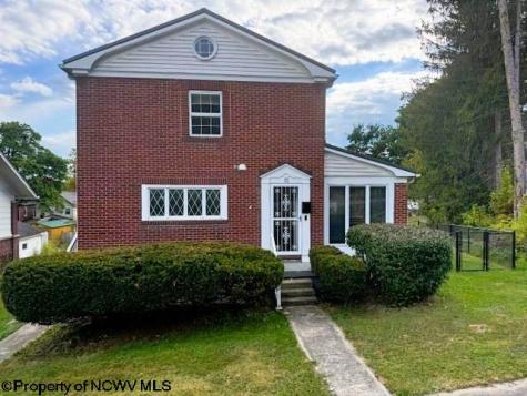 15 Dent Street Elkins WV 26241