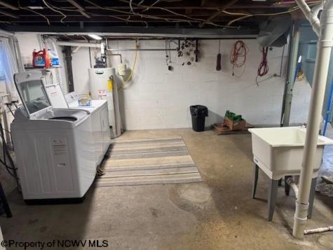 15 Dent Street Elkins WV 26241