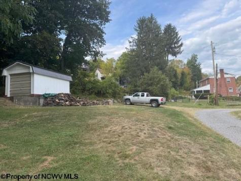 15 Dent Street Elkins WV 26241