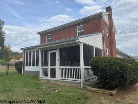 15 Dent Street Elkins WV 26241