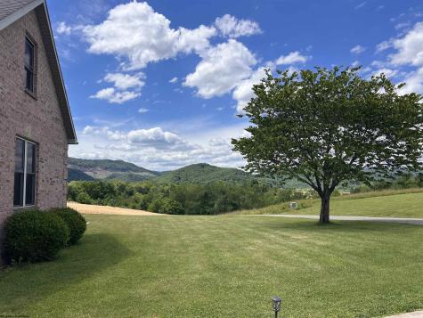 129 Bosworth Drive Elkins WV 26241