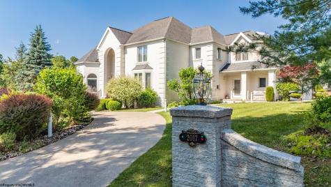 2017 Anna Furnace Drive Morgantown WV 26508