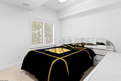 2017 Anna Furnace Drive Morgantown WV 26508