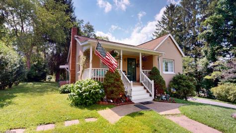 104 Sunshine Way Fairmont WV 26554