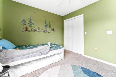 31 Antietam Drive Morgantown WV 26508