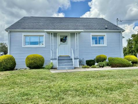 1617 Crestmont Circle Fairmont WV 26554