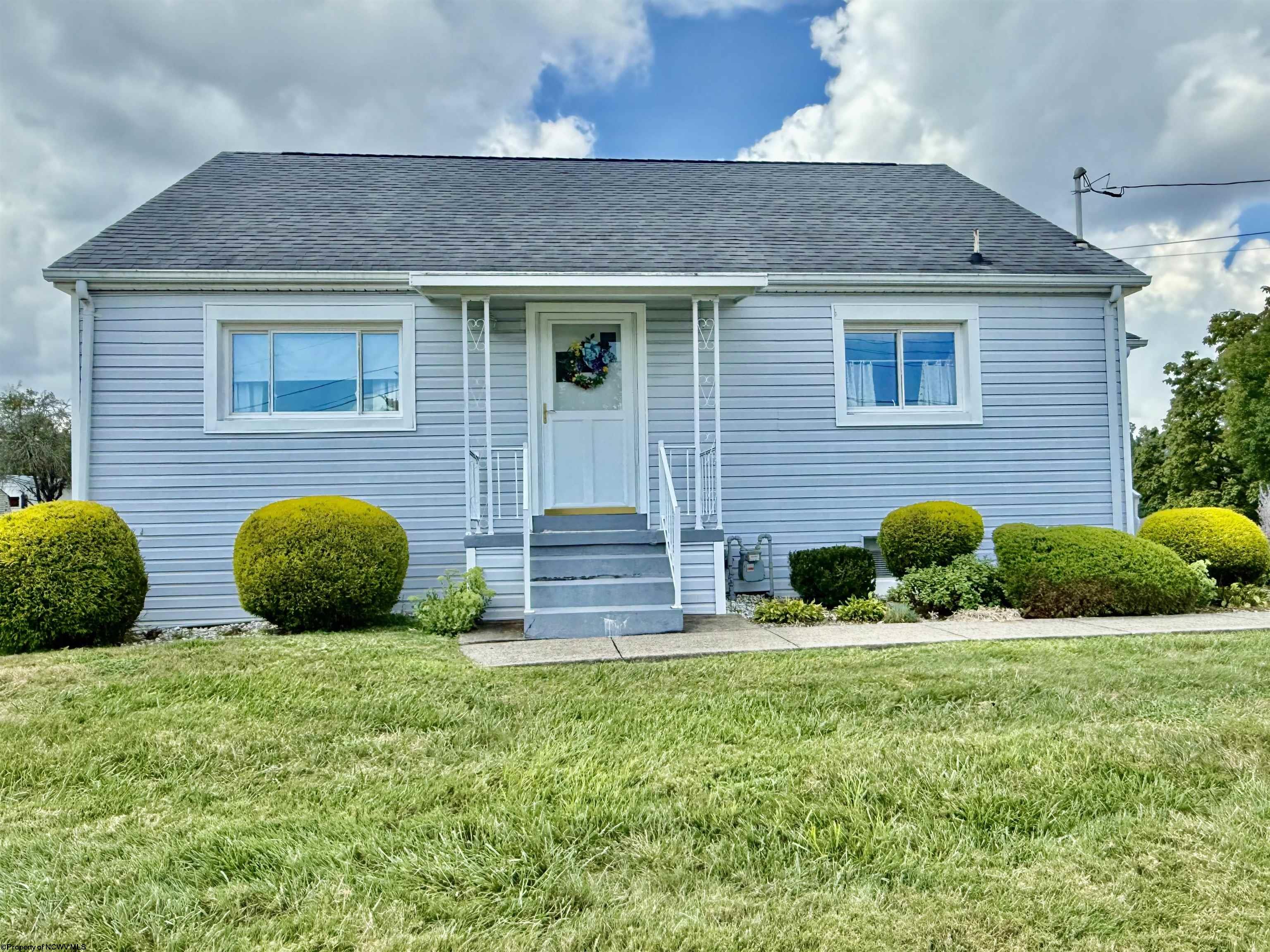 1617 Crestmont Circle Fairmont WV 26554