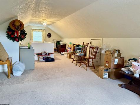 1617 Crestmont Circle Fairmont WV 26554