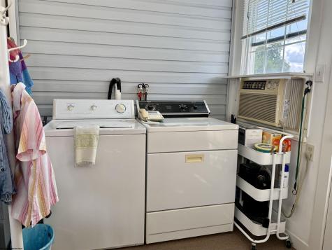 1617 Crestmont Circle Fairmont WV 26554