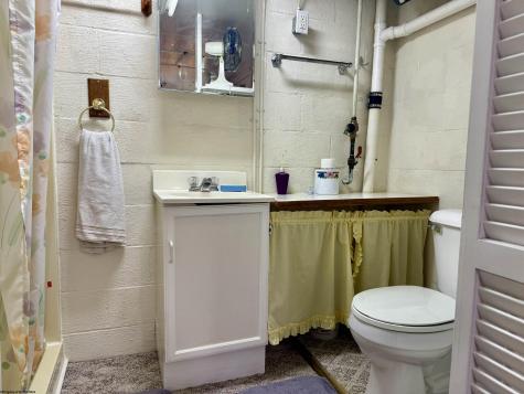 1617 Crestmont Circle Fairmont WV 26554