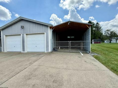 1617 Crestmont Circle Fairmont WV 26554