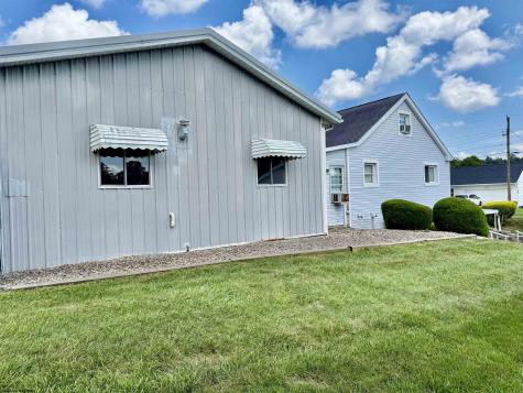 1617 Crestmont Circle Fairmont WV 26554