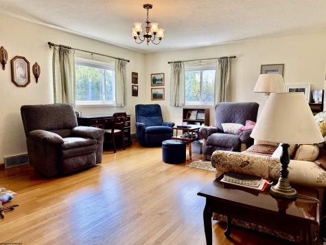 1617 Crestmont Circle Fairmont WV 26554